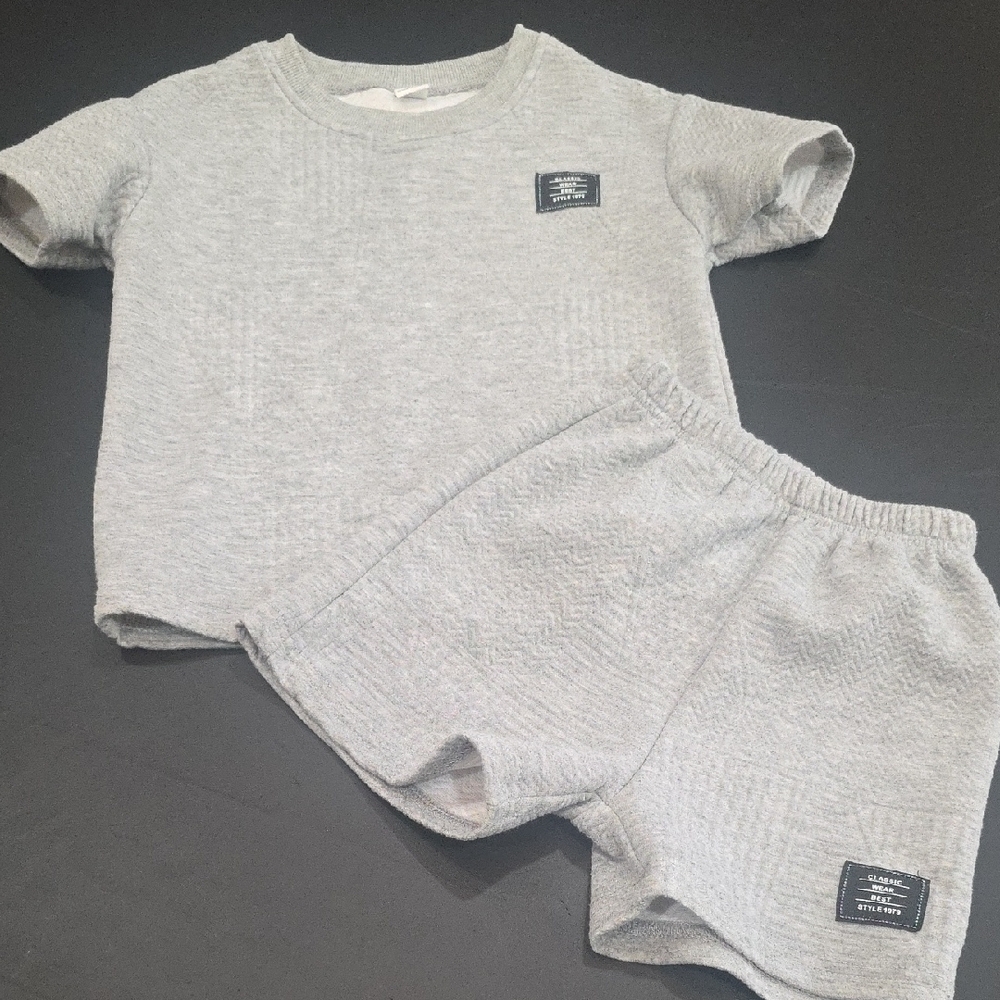 SHEIN Light Gray Kids' Top